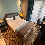 ホテル グランド ダーマズ