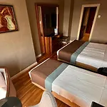 大杜尔马兹酒店 酒店 4*